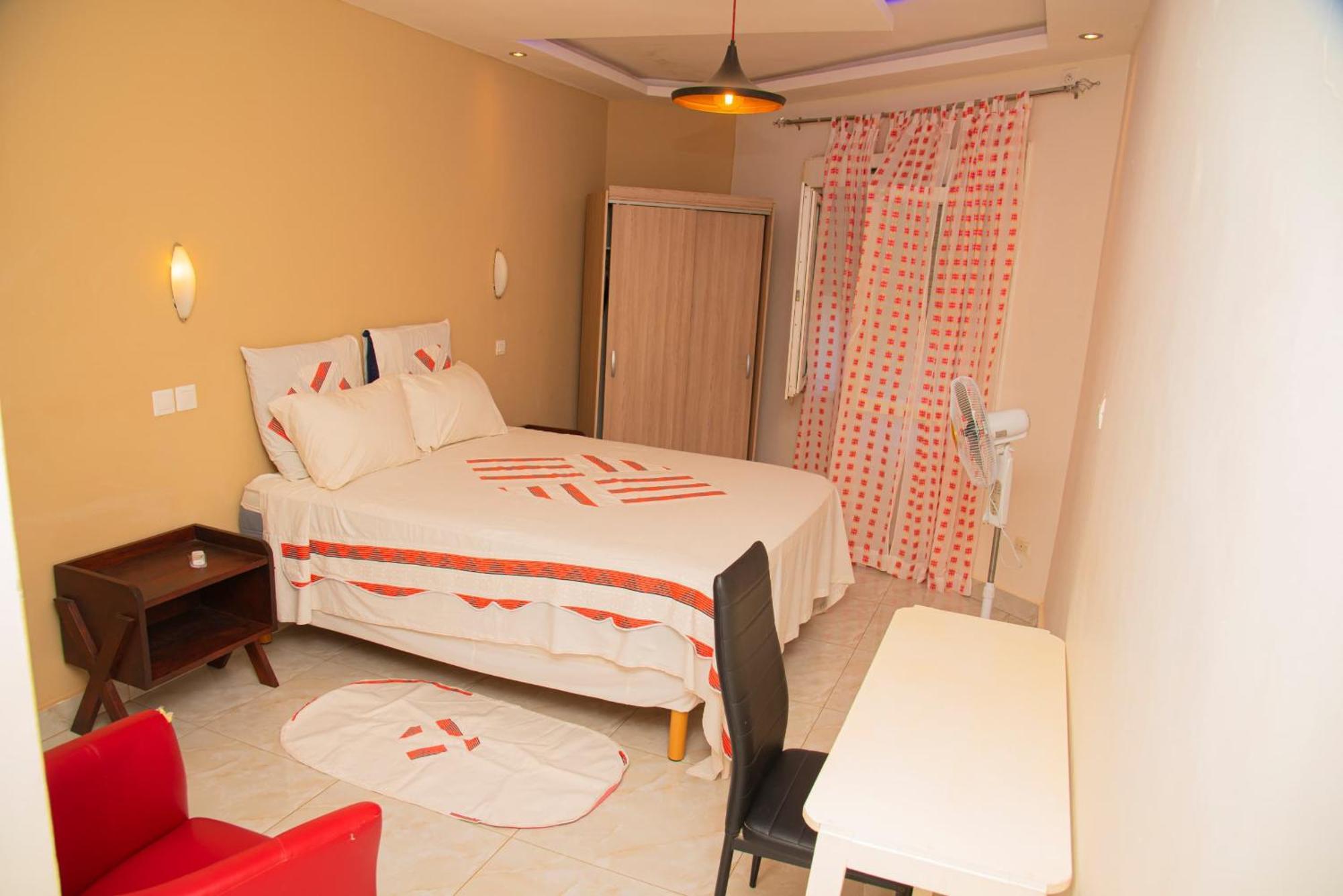 Chambres D'Hotes Villa Luciana Saly Εξωτερικό φωτογραφία